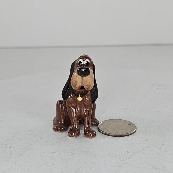 Hagen Renaker DIsney Trusty Lady And The Tramp Bloodhound Figurine *Repaired - Picture 6 of 9